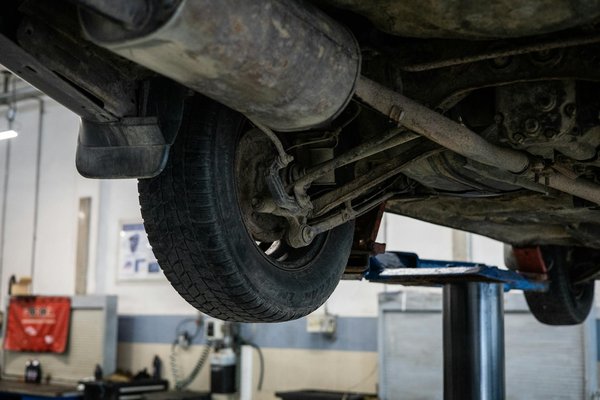 Quels sont les avantages des nouveaux systèmes de suspension pneumatique pour les véhicules utilitaires lourds?
